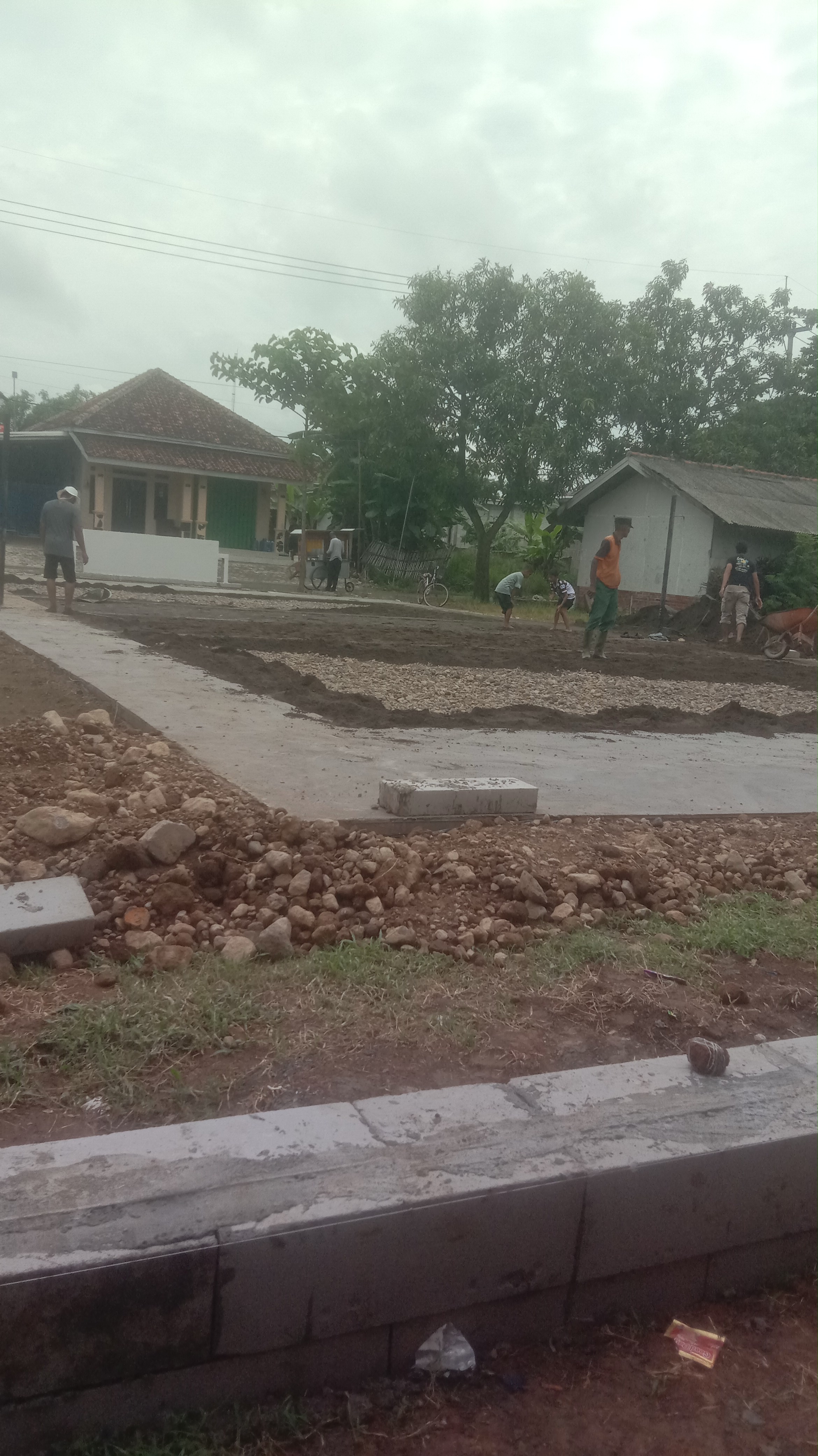 Renovasi Lapangan